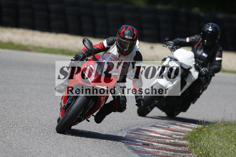 /Archiv-2025/26 11.06.2025 Peter Studer have fun ADR/Gruppe blau/team